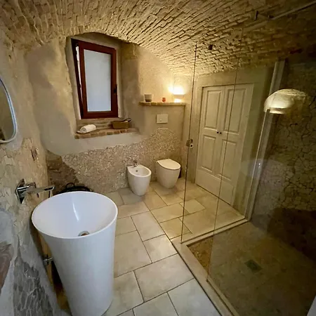 Castello Room&spa * Cagliari